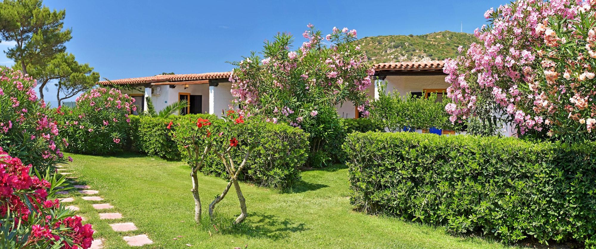 Cormoran Residence Villasimius Exterior photo