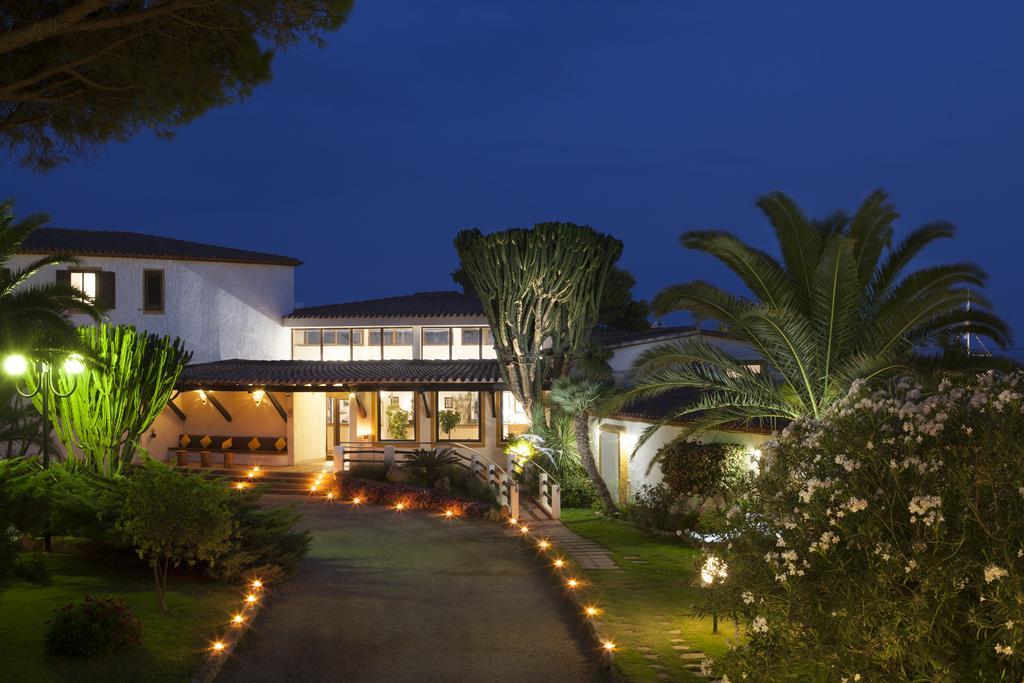 Cormoran Residence Villasimius Exterior photo
